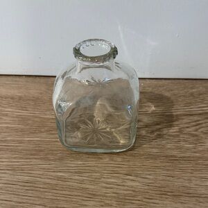 Clear Glass Decorative vase